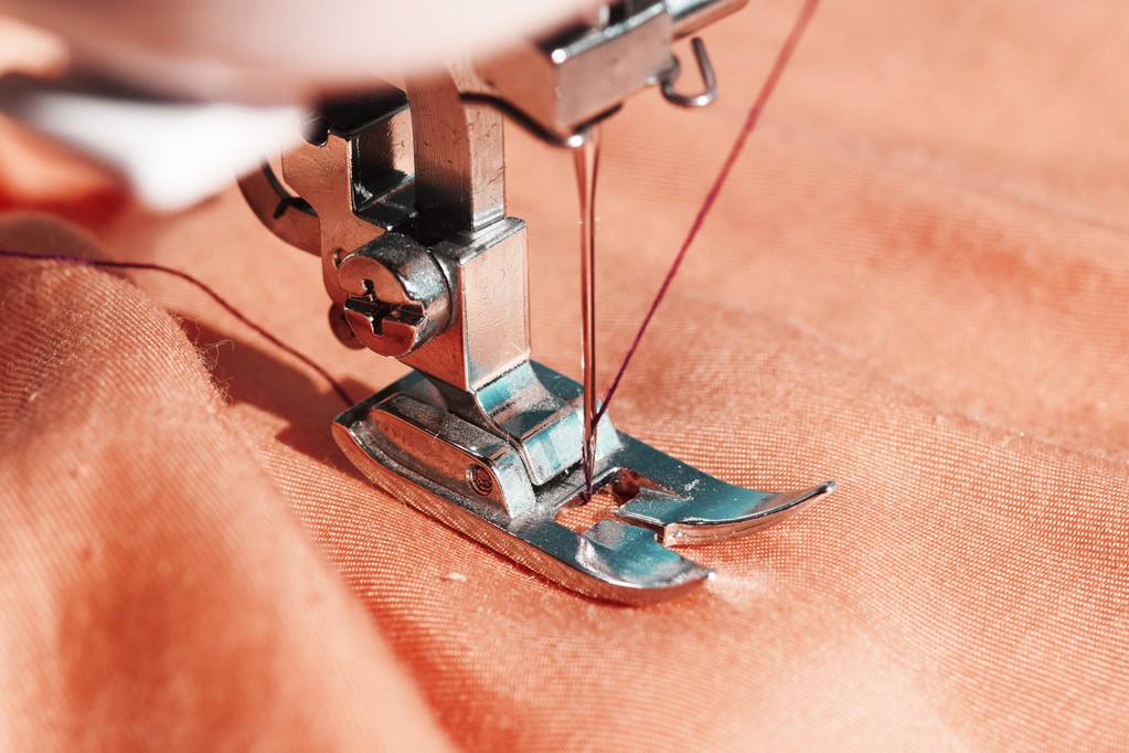 西服定做需要注意的三點